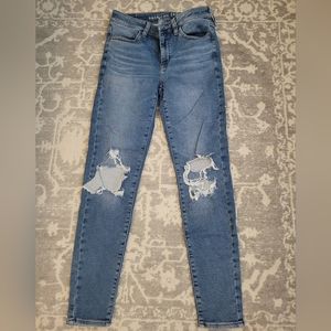 American Eagle skinny jeans, size 6